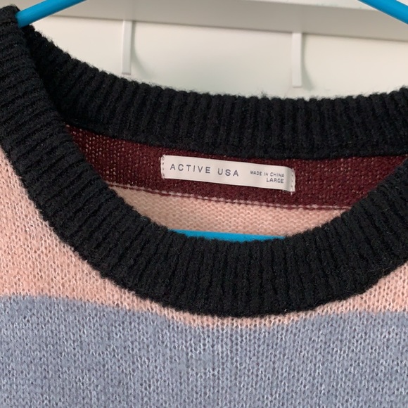 Large Striped Sweater white/black/blue/pink/maroon - Picture 2 of 4